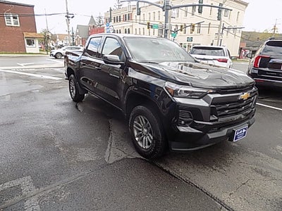 2025 Chevrolet Colorado WT/LT