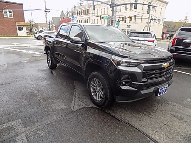 2025 Chevrolet Colorado WT/LT
