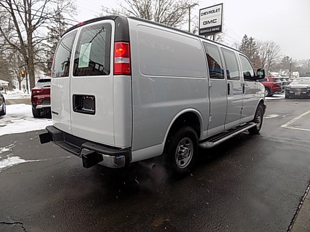 2024 Chevrolet Express Cargo 2500 Base