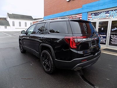 2023 GMC Acadia AT4