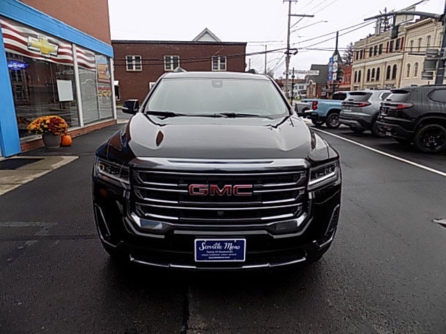 2023 GMC Acadia AT4