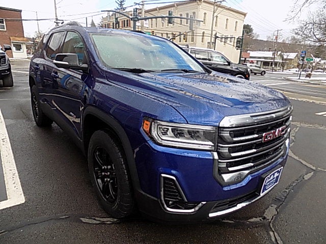 2023 GMC Acadia AT4