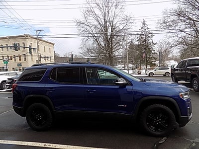 2023 GMC Acadia AT4
