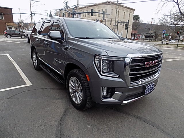 2022 GMC Yukon SLT