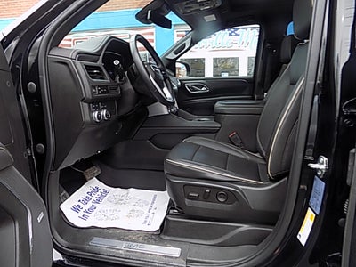 2023 GMC Yukon XL SLT