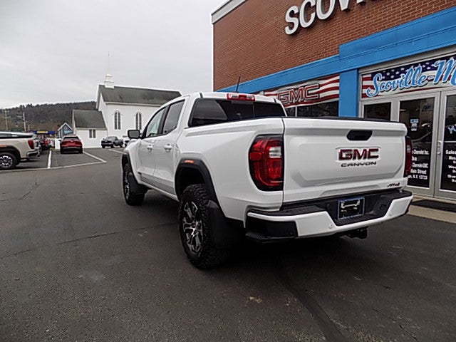 2024 GMC Canyon AT4