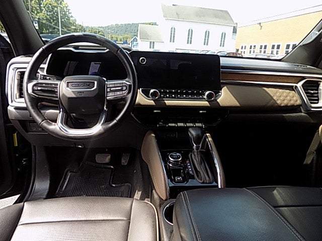 2023 GMC Canyon 4WD Denali