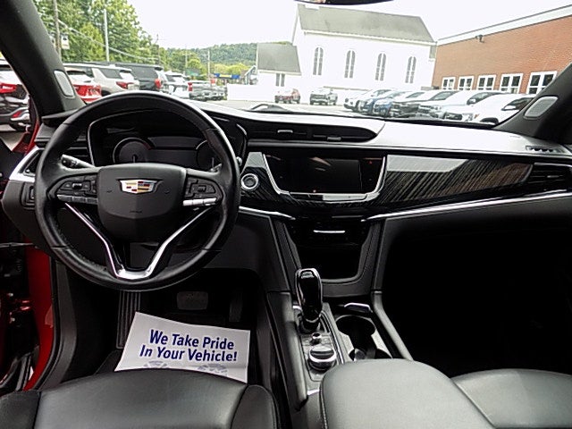 2025 Cadillac XT6 Premium Luxury
