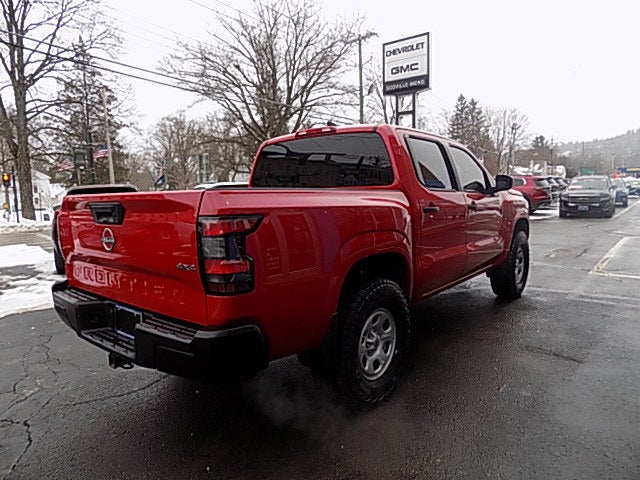 2022 Nissan Frontier S