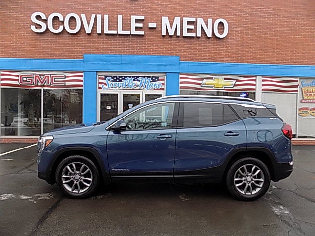 2024 GMC Terrain SLT