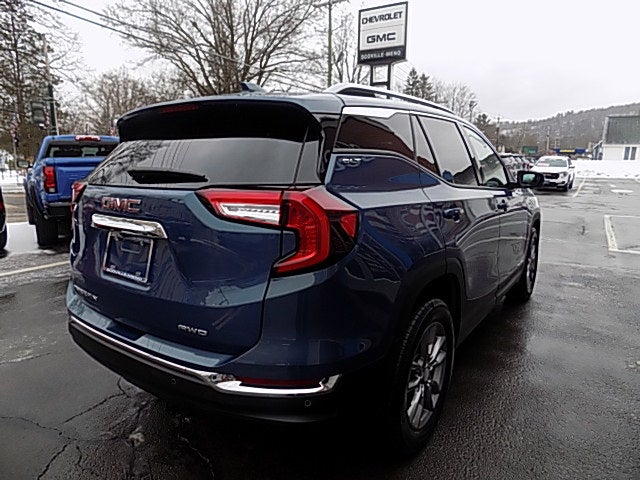 2024 GMC Terrain SLT