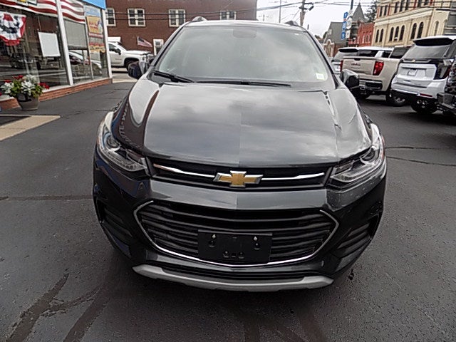 Used 2018 Chevrolet Trax LT with VIN 3GNCJLSBXJL275025 for sale in Bainbridge, NY